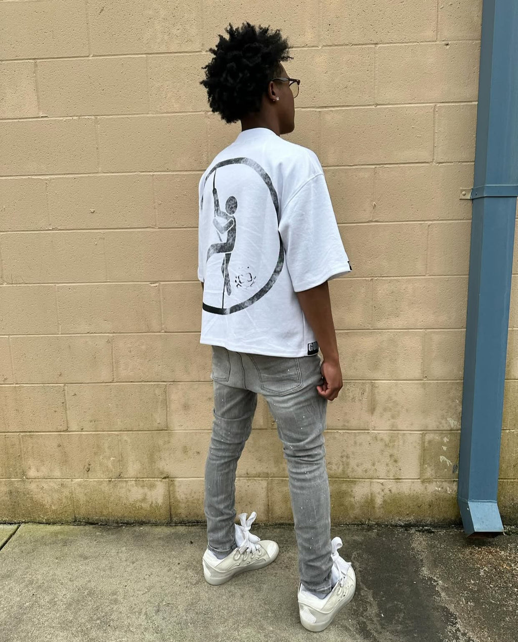 Saks Swipr Tee